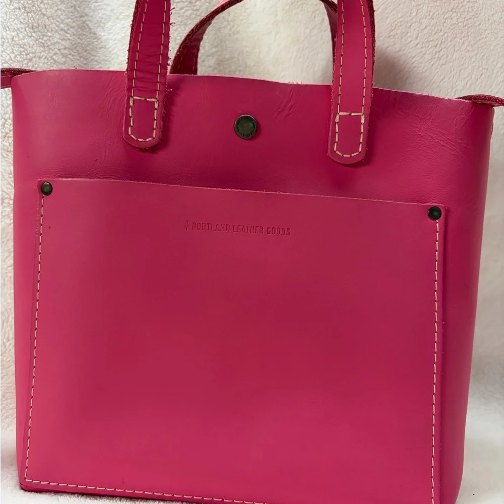 Portland Leather AP Mini Crossbody in Margot - Picture 2 of 11